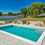Montevernal By Interhome * פולה