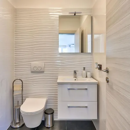 Montevernal By Interhome Villa Pula