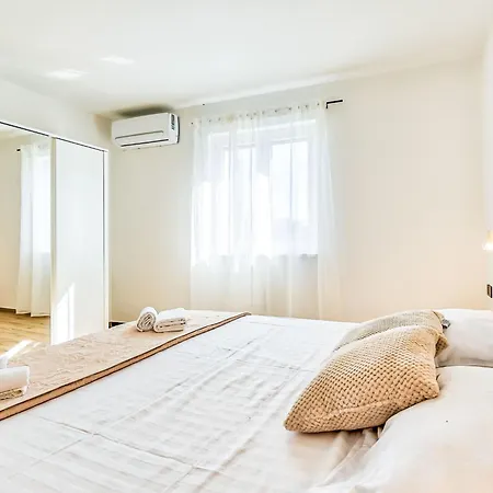 Montevernal By Interhome Vila *
