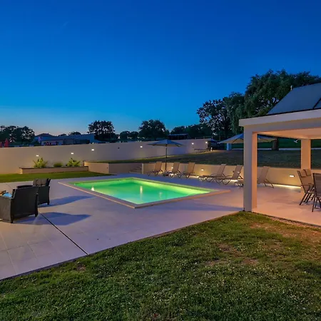 Montevernal By Interhome Vila *