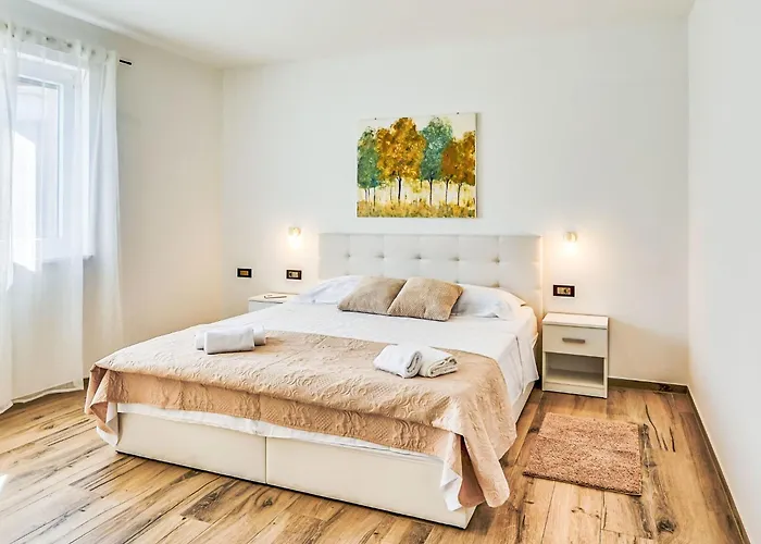 Villa Montevernal By Interhome *