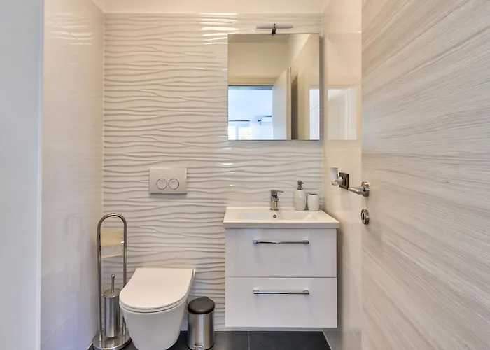 Montevernal By Interhome Villa Pula