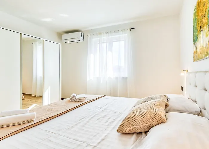 Montevernal By Interhome Villa *