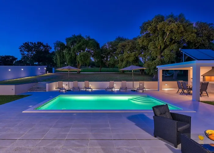 Villa Montevernal By Interhome