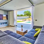 Montevernal By Interhome Villa *